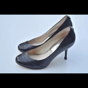 Michael Kors pumps